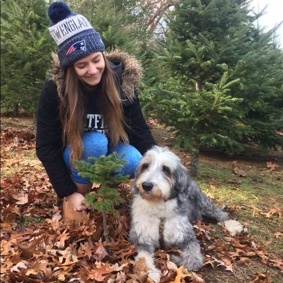 Meet your Posher, Sharilynn - Picture 3 of 5